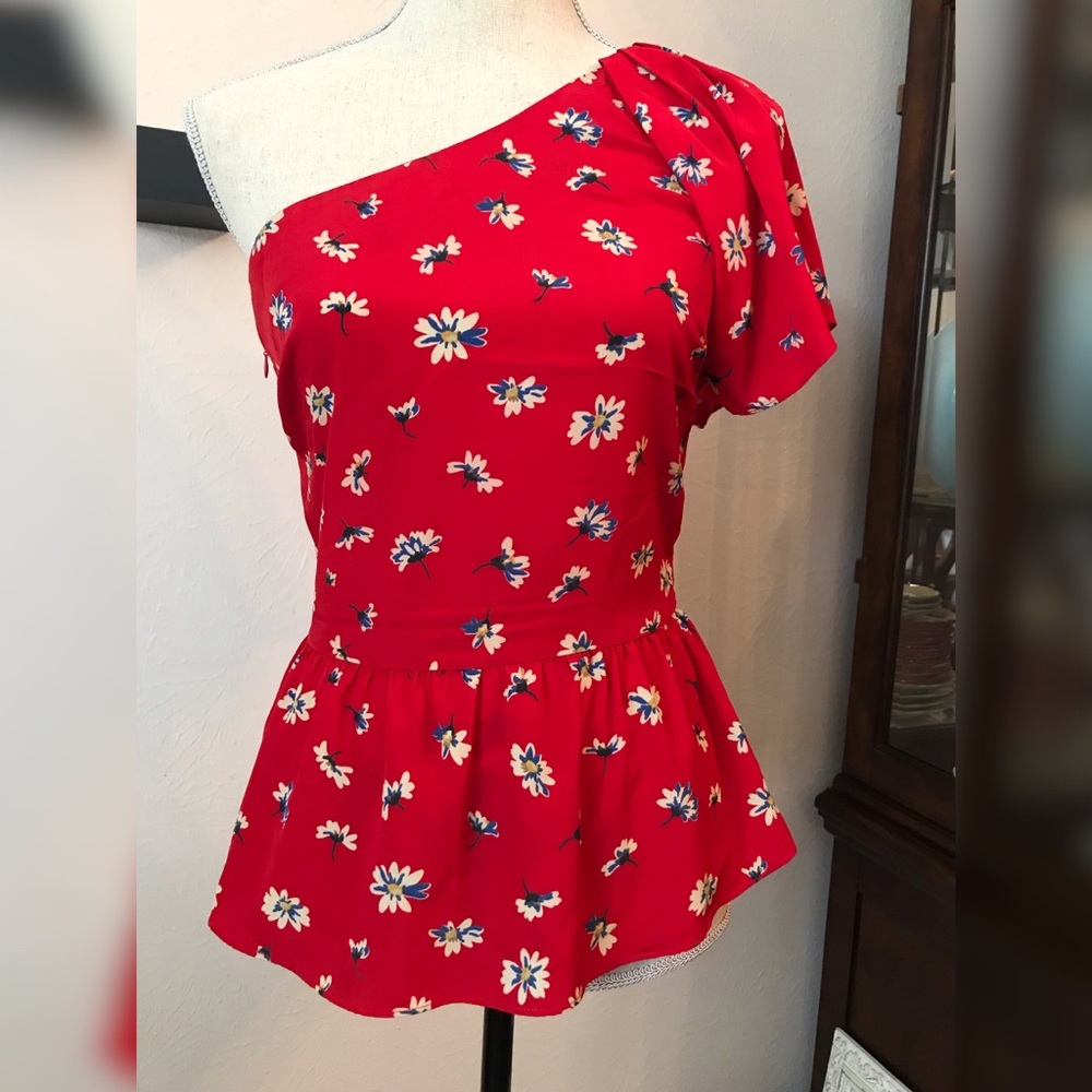 One Shoulder Puff Sleeve Top